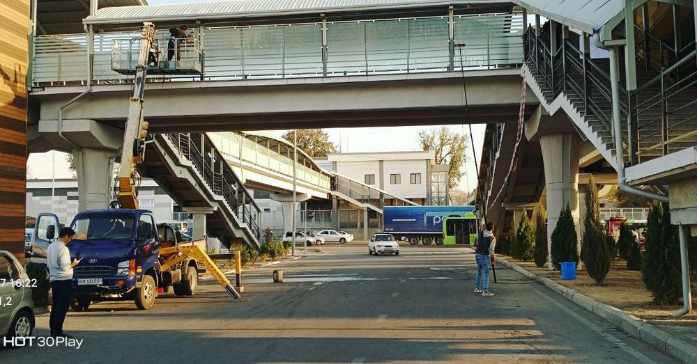 Oyna yuvish fasad moyka bruschatka yuvish