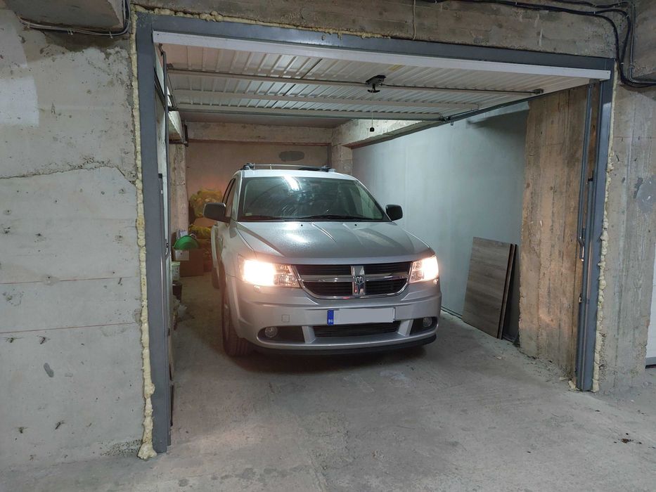 Дава се под наем Гараж / Паркомясто в Варна, Левски - 22 кв.м за 122.4 € - Снимка #2