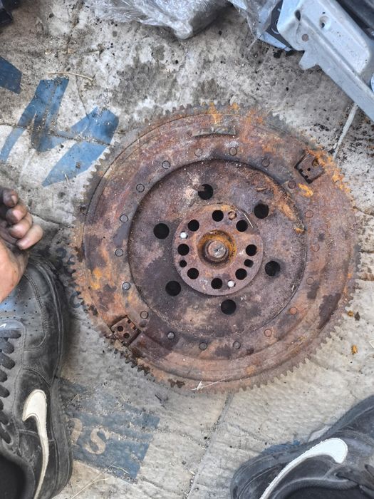 Маховик   Bmw e90 e87 120i 320i n46 n43 1