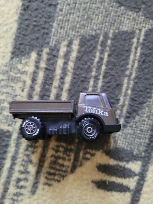 Mașinuța tablă tonka 50 lei