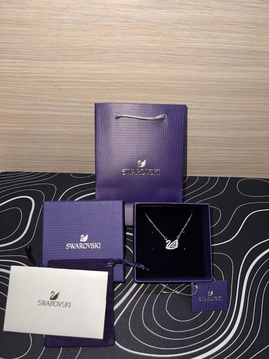 Lantisor Swarovski Lebada Piatra Alba