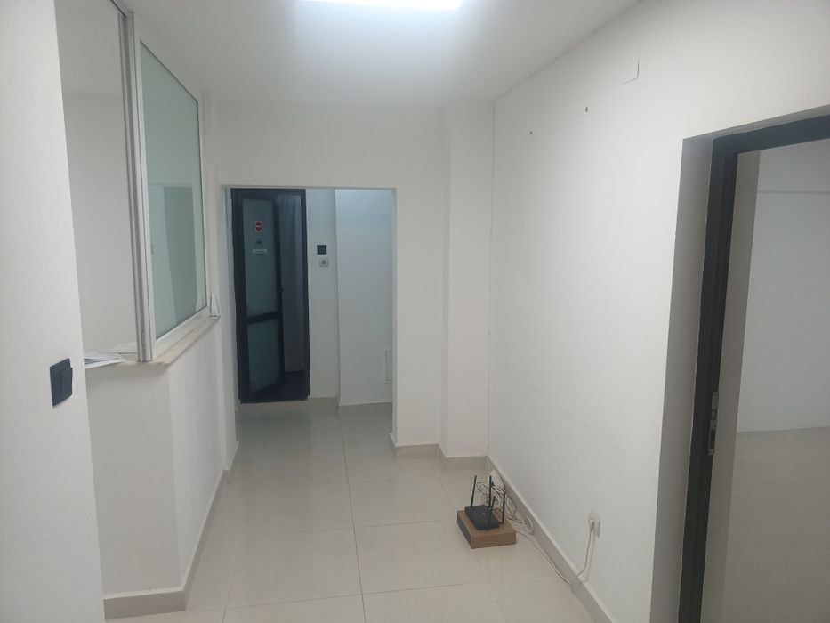 Calea Calarasi parter stradal 90 mp intersecție