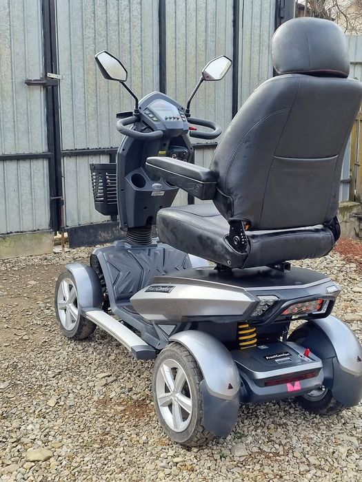 Scuter Electric pentru persoane cu dizabilitati  Travelux Infineon 4