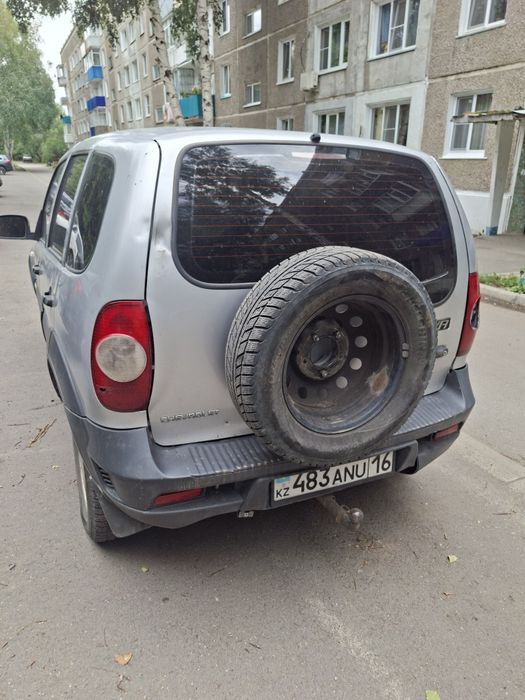 Продам Шевроле Ниву.