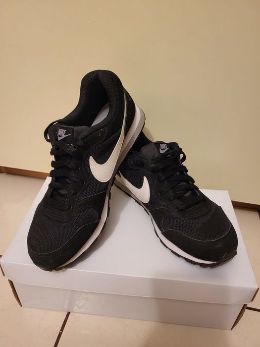 Nike MD runner 2