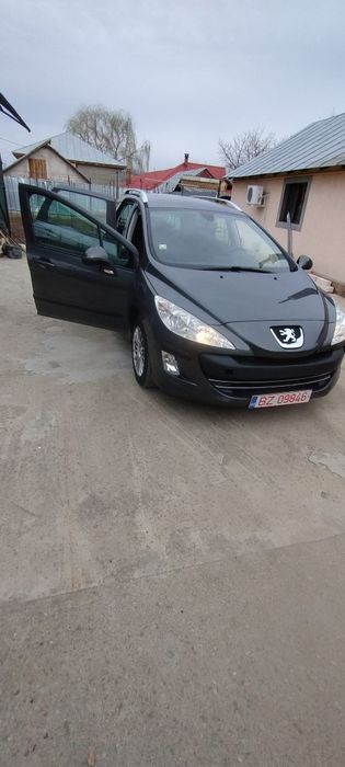 Vand Peugeot 308  1.6i