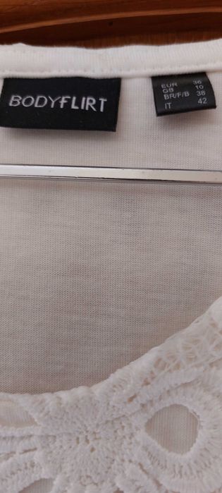 Платье нарядное, красивое