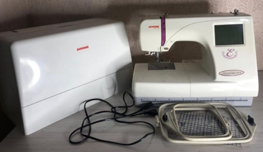 Janome Memory Craft 350E