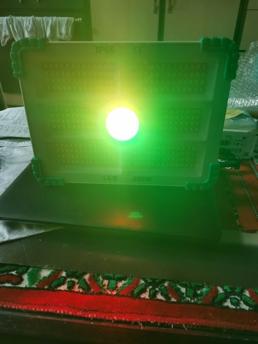 Lampă solară portabila