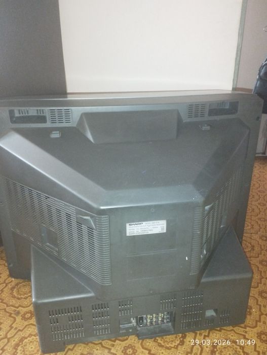 Продам телевизор