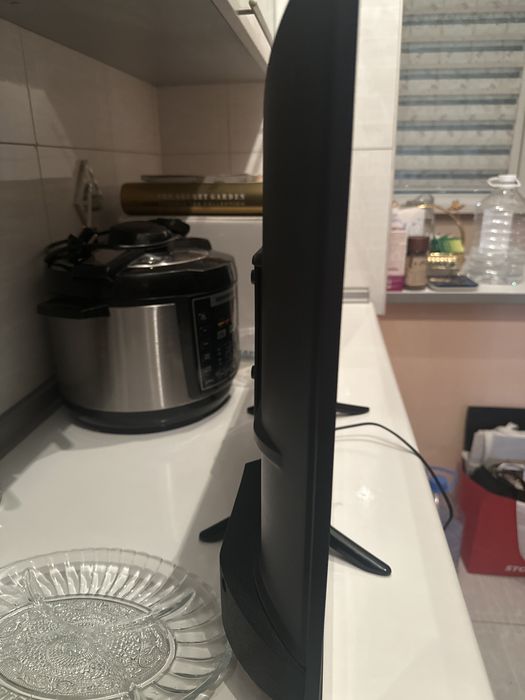 Продам телевизор Samsung с пультом