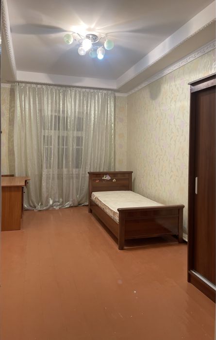 Конырат каласы, Туркистан кошесинде 18 соток жер уй сатылады