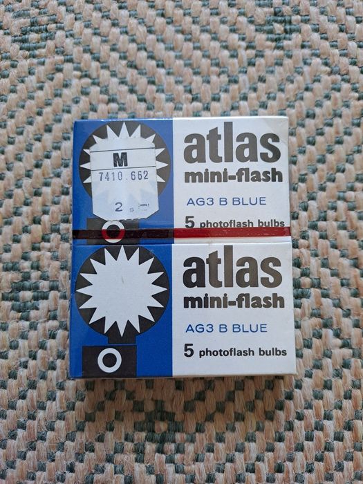 Becuri blitz vintage - Atlas mini-flash AG3 B