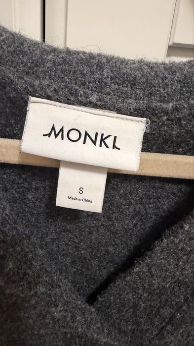 сив Пуловер Monki