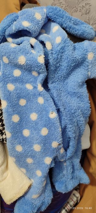 Вязаное платье.Много детской одежды