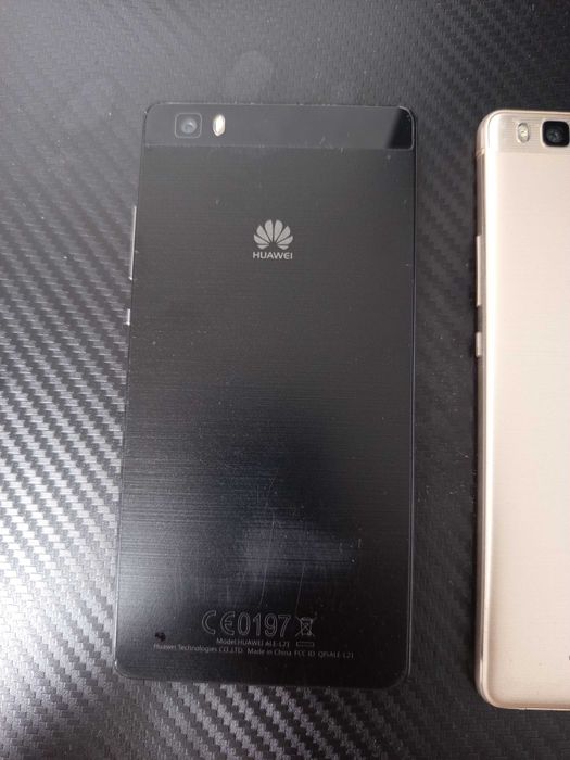 Продават се ЛОТ от смартфони