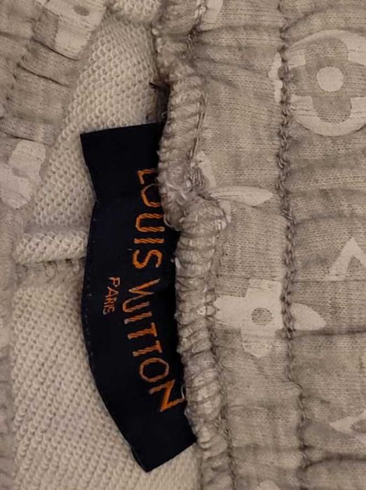 Pantaloni scurti gri Louis Vuitton elastici S fit M