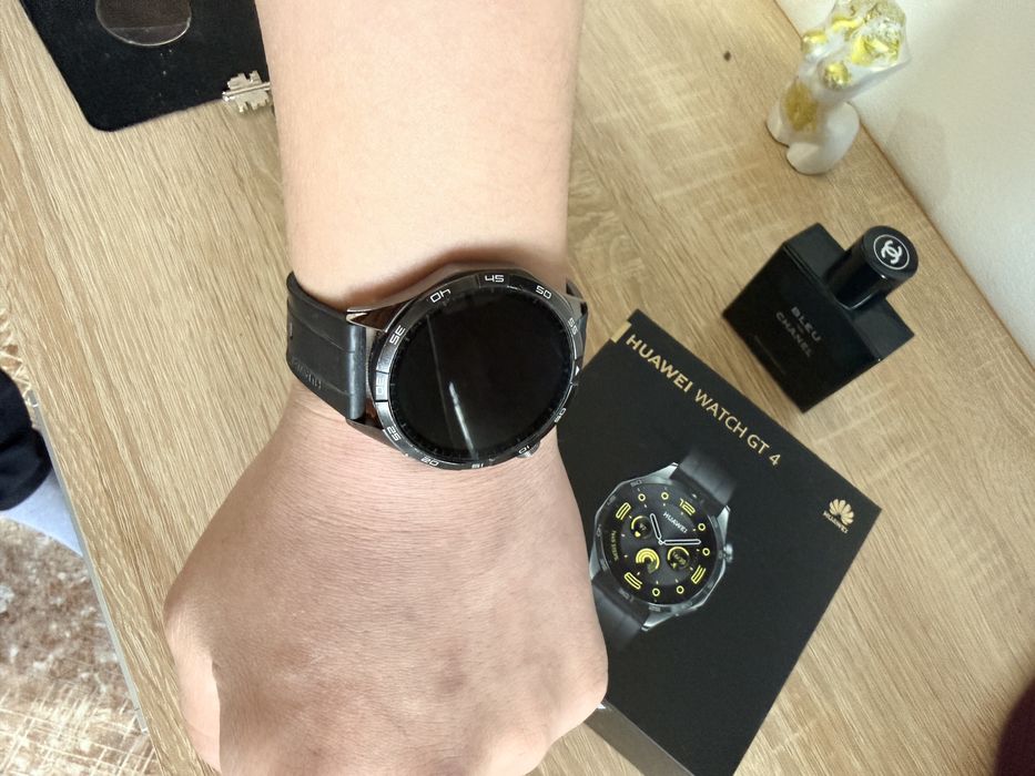 Huawei  watch  GT 4 black