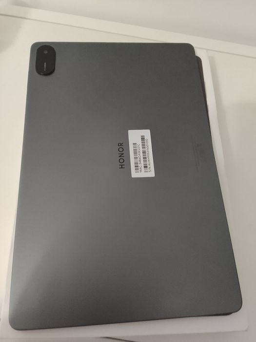 Vând Tableta Honor
