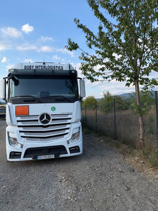 Vând Mercedes actros +semiremorcă schmitz