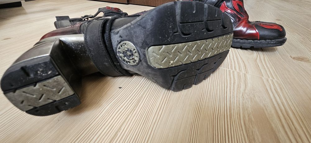 Cizme New Rock bestiale