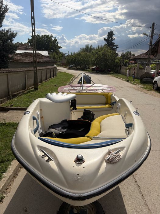 Лодка Twister 150