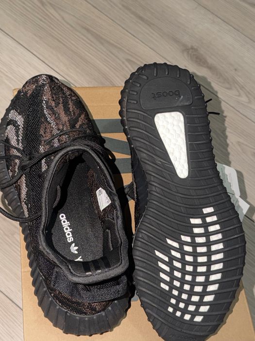 Adidas Yeezy Boost 350 V2 MX Rock – mărimea 41 1/3 (US 8)