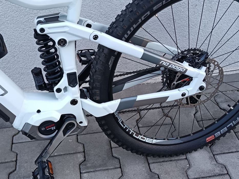 Bicicletă electrică