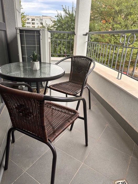 Тристаен апартамент - Надежда 4