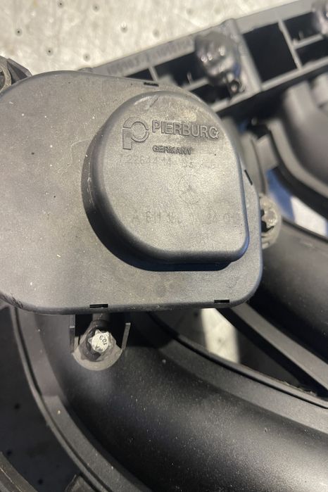 Galerie admisie A 612 090 37 Mercedes-Benz C-Class W203/S203/CL203