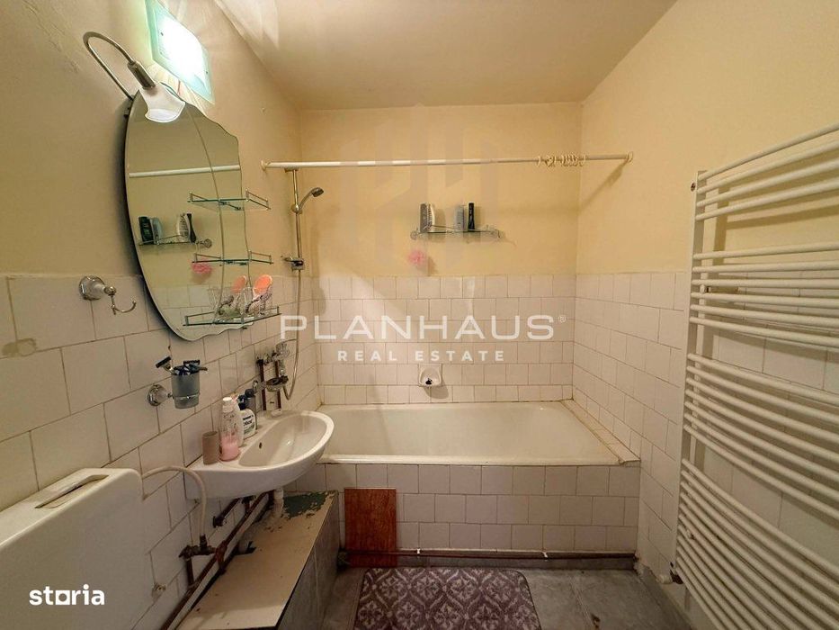 Apartament 2 camere - decomandat Moldovei zona Ambasador