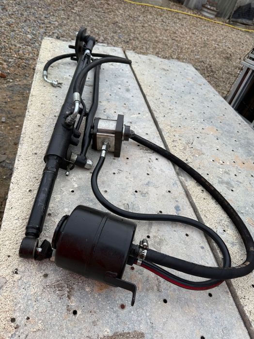 Servo directie tractor 445