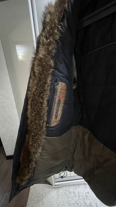 Продам куртку зима весна