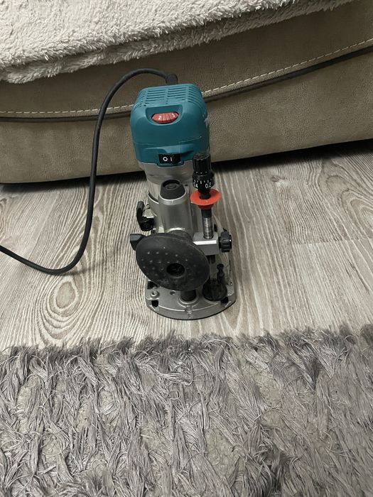 Masina de frezat makita