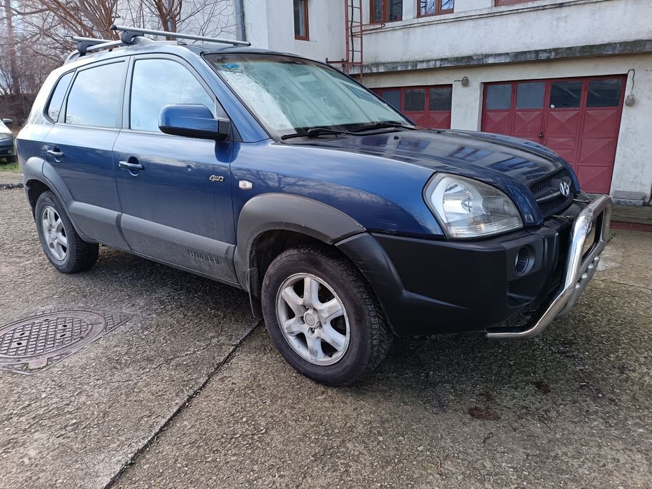 Hyundai Tucson - GPL - 4x4 - Schimb cu:Cisterna agricola, Bazin