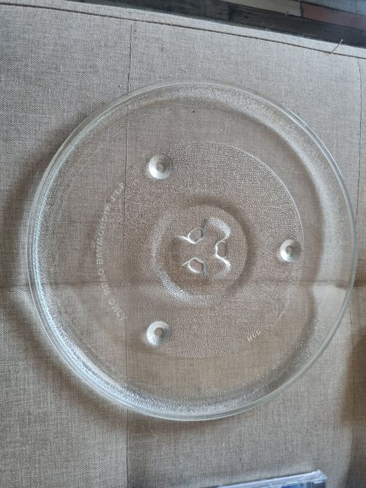 Чинии и аксесоари за микровълнова