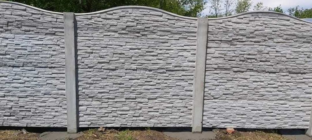 Producem la comanda gard din beton