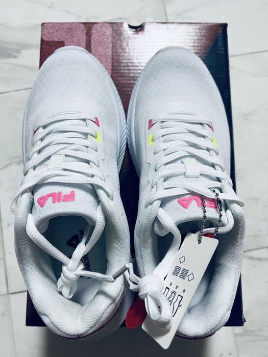 Спортни обувки Fila