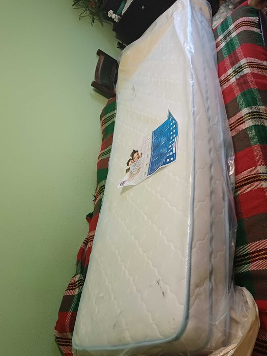 Неизползван Матрак 72/200