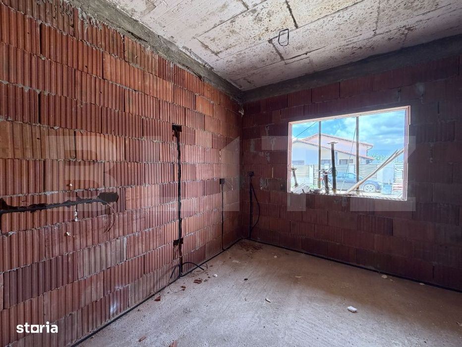 Casa P+1, 3 dormitoare, 105 mp, 200 mp teren, toate utilitatile, Damil
