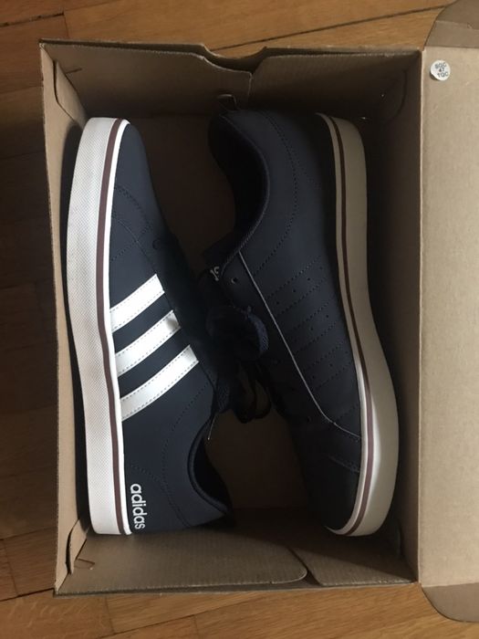 Мъжки обувки Адидас 44 2/3