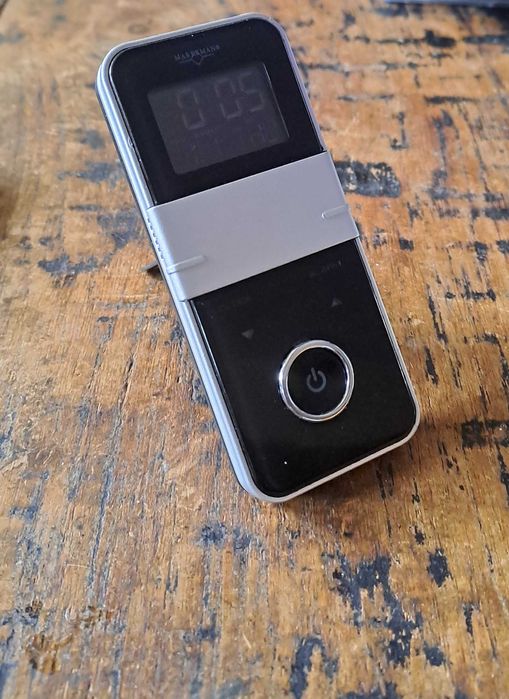 часовник будилник за пътуване Marksman Марксман дигитален с калъф