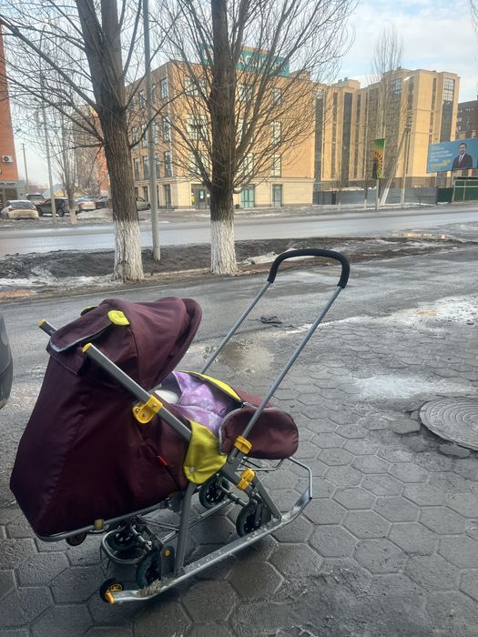 Продам санки-коляску