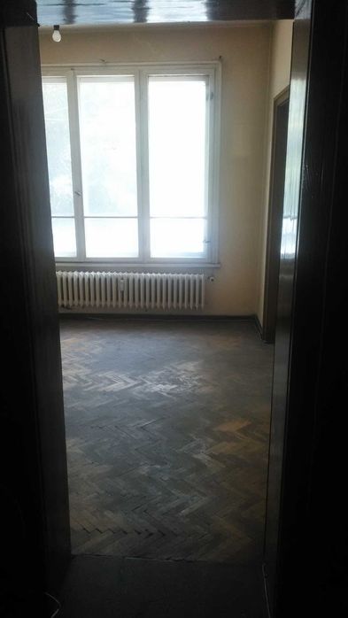 Двустаен апартамент в Банишора