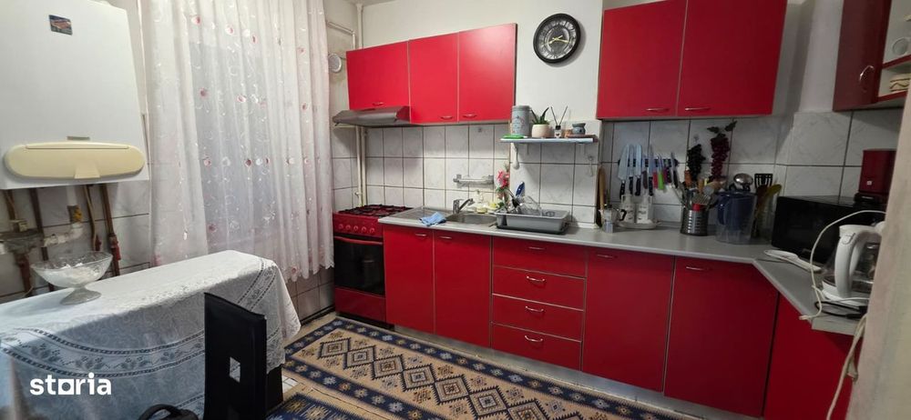 Apartament 3 camere decomandat-Orizont-Letea