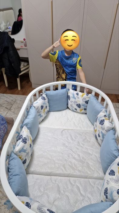 Продам.    Манеж