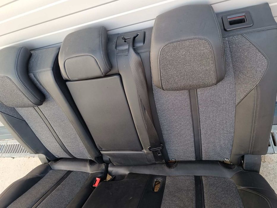 Полу кожен салон за Пежо/Peugeot3008/черен /ръчен/подгрев/