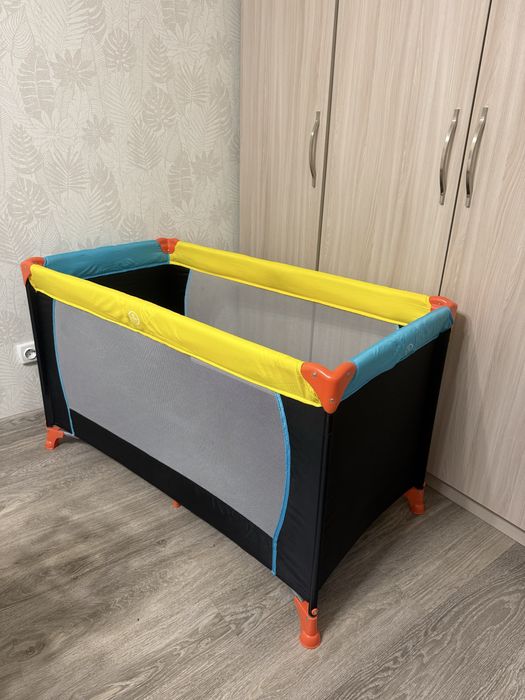 Манеж, кроватка переносная