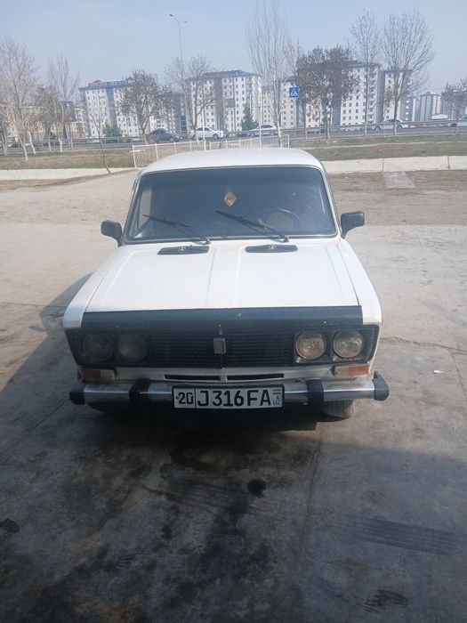 Srochna sotiladi 2106 lada