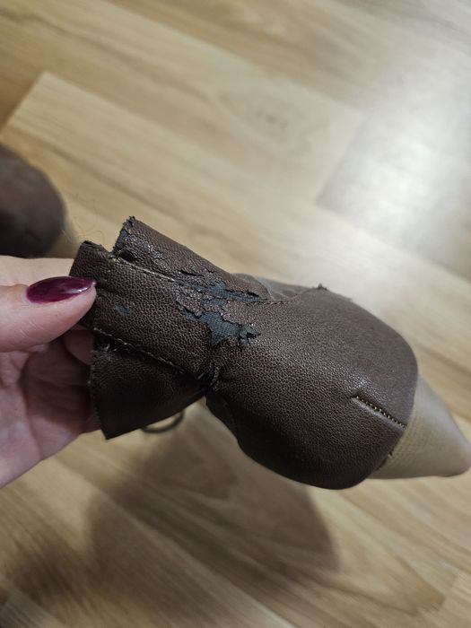 Дамски кафеви боти